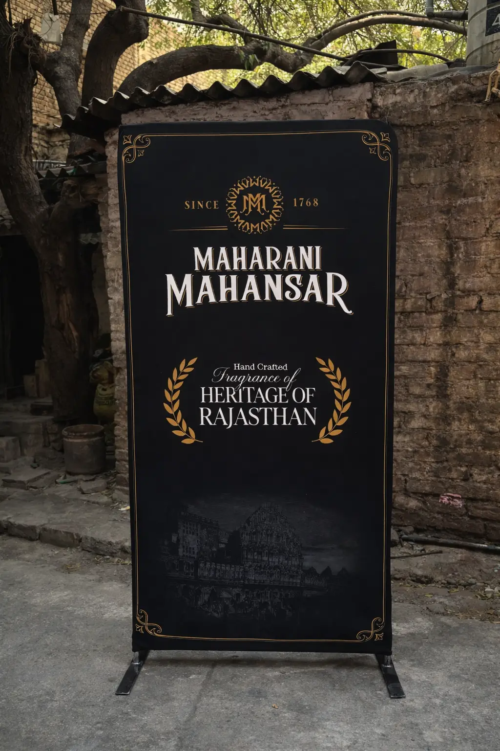 STANDING STANDEE - Image 7